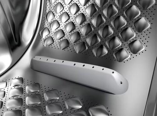 Стирально-сушильная машина AEG LWR73164Q белый