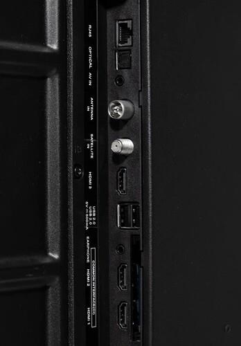 85" (216 см) LED-телевизор Vesta V85MU9500 черный