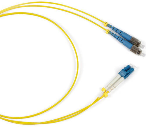 Патч-корд Hyperline FC-D2-9-FC/UR-LC/UR-H-1M-LSZH-YL (FC-9-FC-LC-UPC-1M) SM 9/125 (OS2), FC/UPC-LC/UPC, duplex, LSZH, 1 м Патч-корд Hyperline FC-D2-9-FC/UR-LC/UR-H-1M-LSZH-YL (FC-9-FC-LC-UPC-1M) SM 9/125 (OS2), FC/UPC-LC/UPC, duplex, LSZH, 1 м