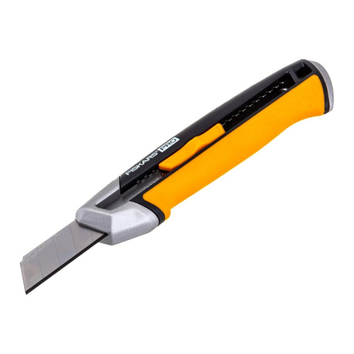 Нож строительный Fiskars CarbonMax 1027227