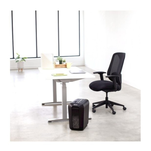 Шредер Fellowes PowerShred LX65 FS-44007 черный