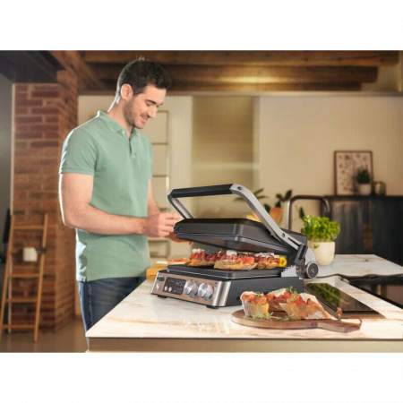 Электрогриль Braun CG7040