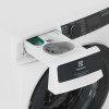 Стиральная машина Electrolux EW7F5612SQE белый