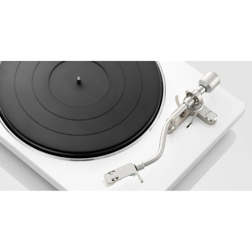 Виниловый проигрыватель Denon DP-400F белый