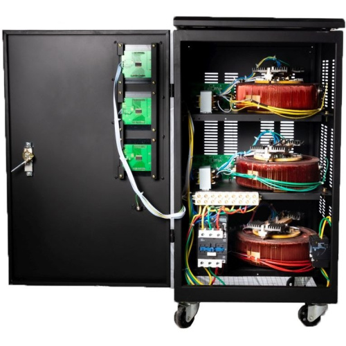 Стабилизатор напряжения Ресанта АСН-20000/3-ЭМ черный