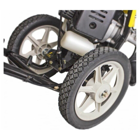 Газонокосилка бензиновая CHAMPION LMH4412